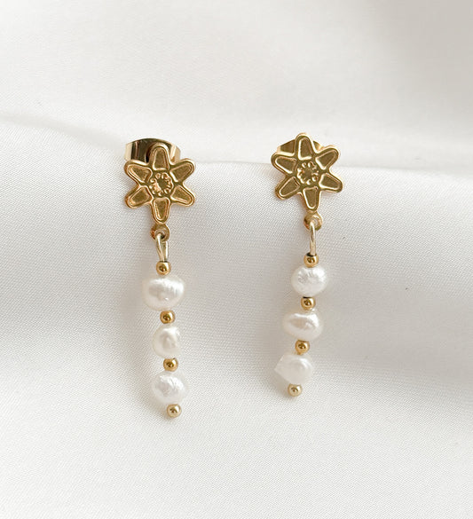 Bossa Bloom Earrings
