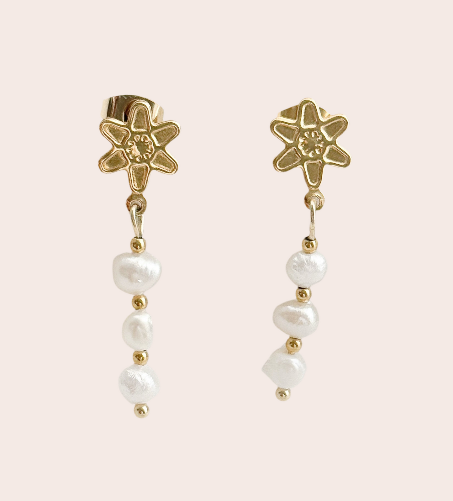Bossa Bloom Earrings