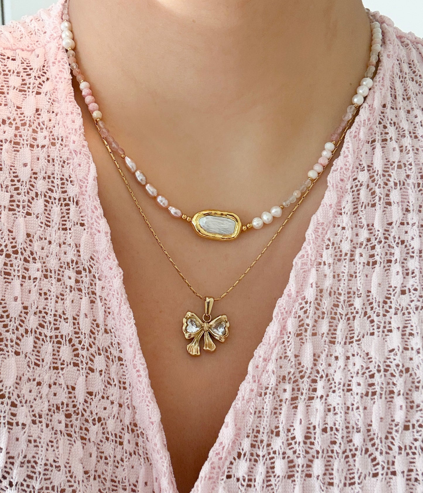 Sweet Bow Necklace