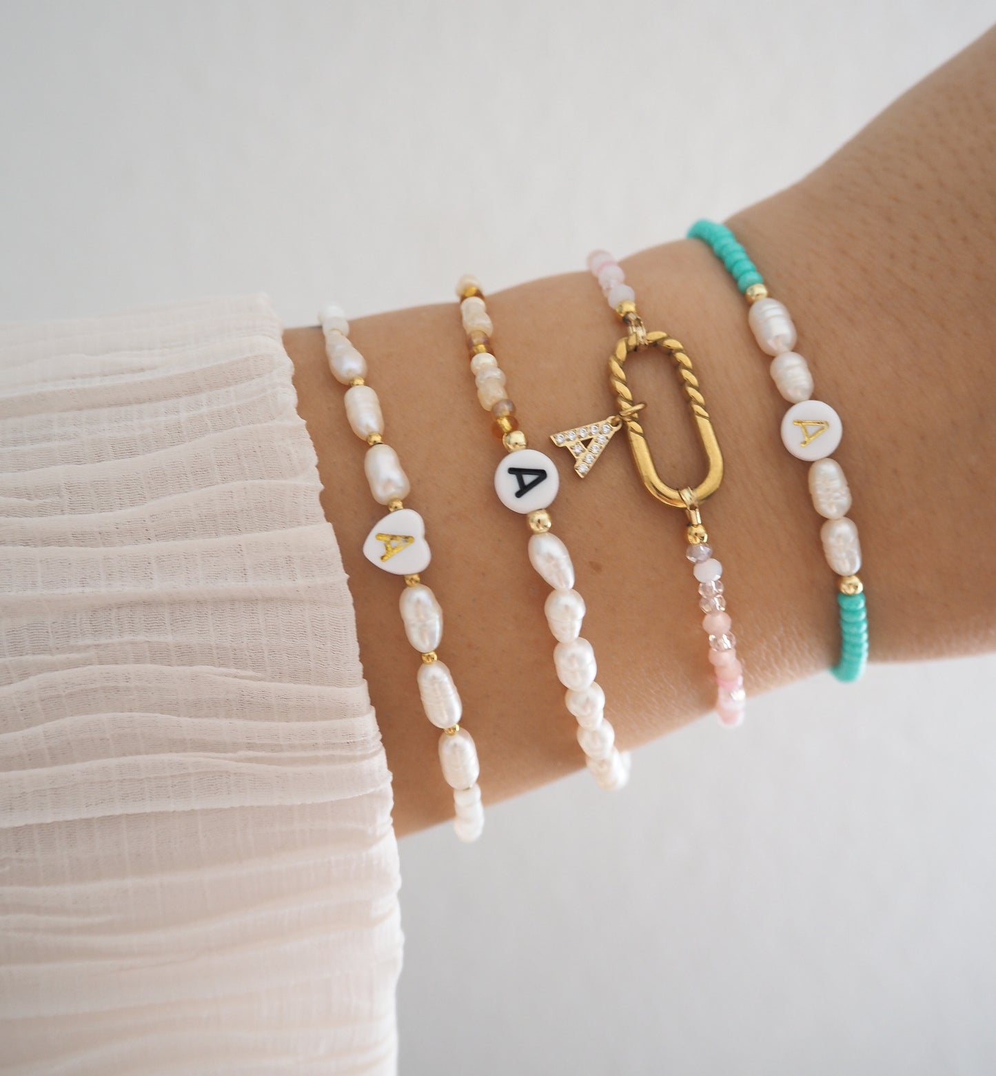 Shelly Bracelet