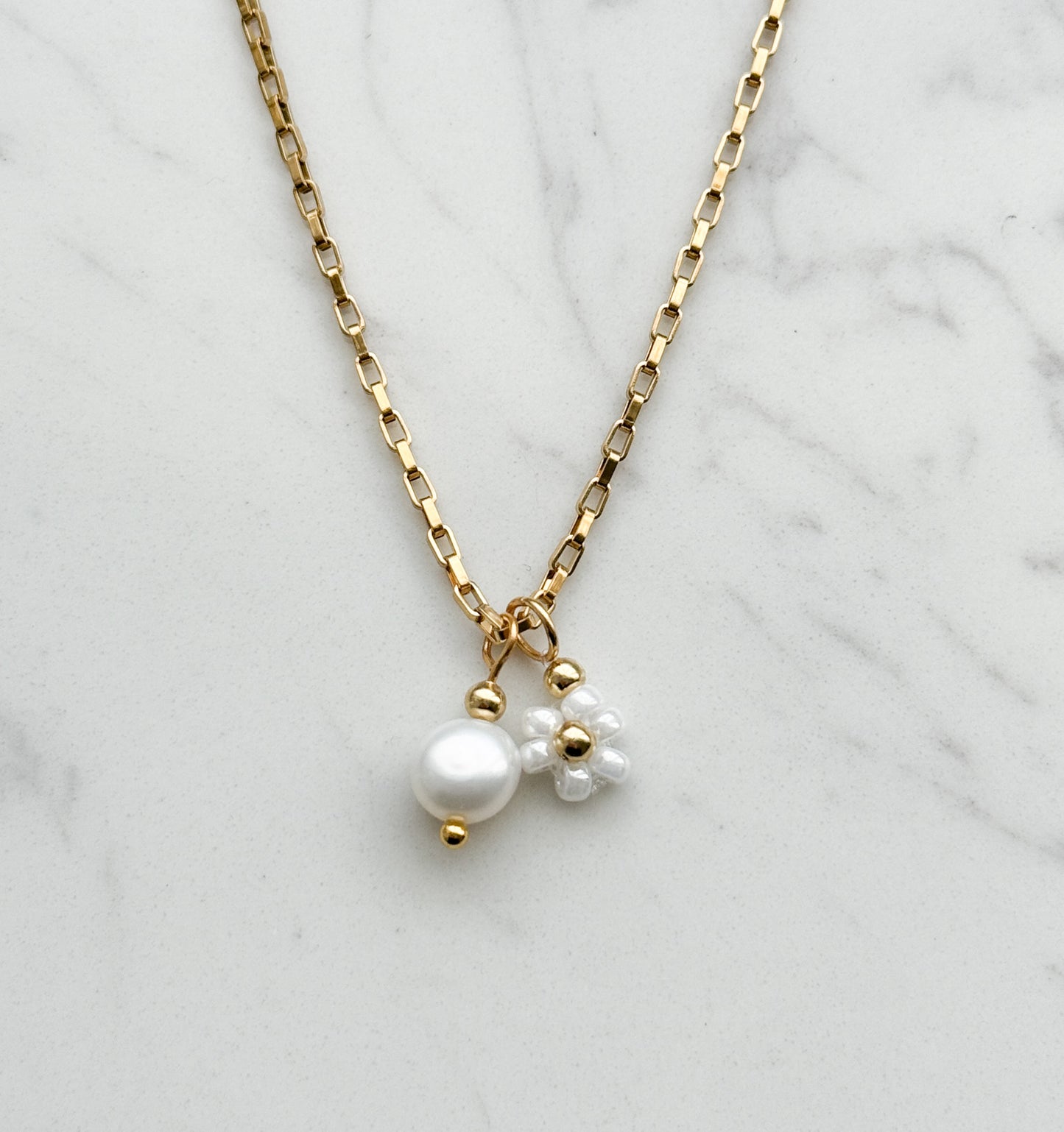 Daisy Necklace