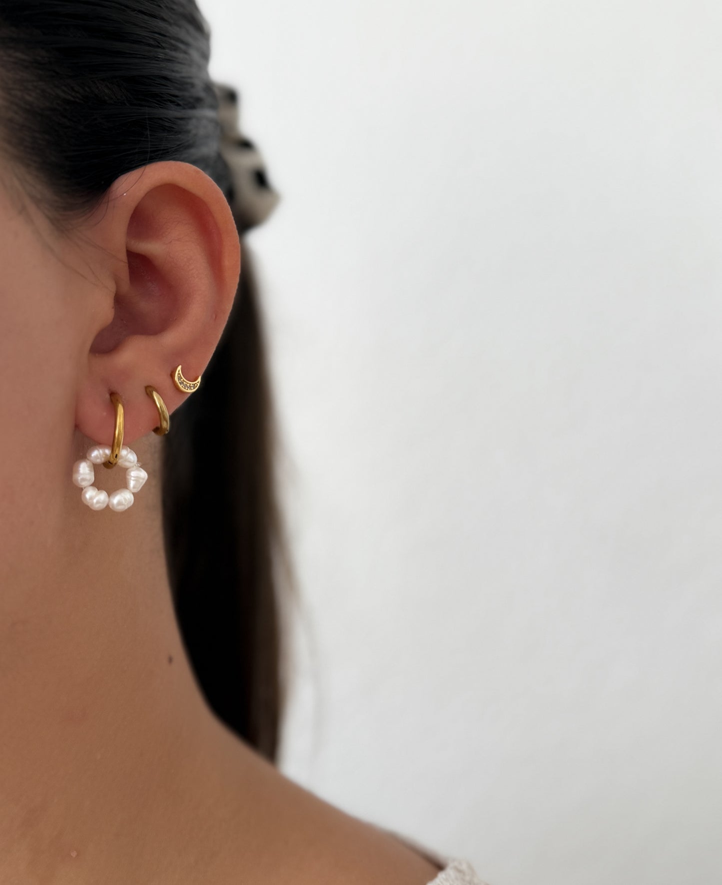 Pearl Circle Hoop Earrings