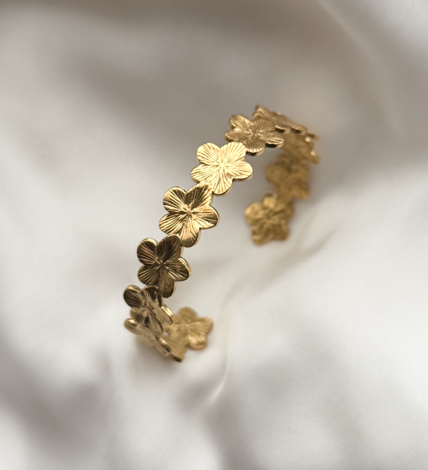 Tanit Bangle