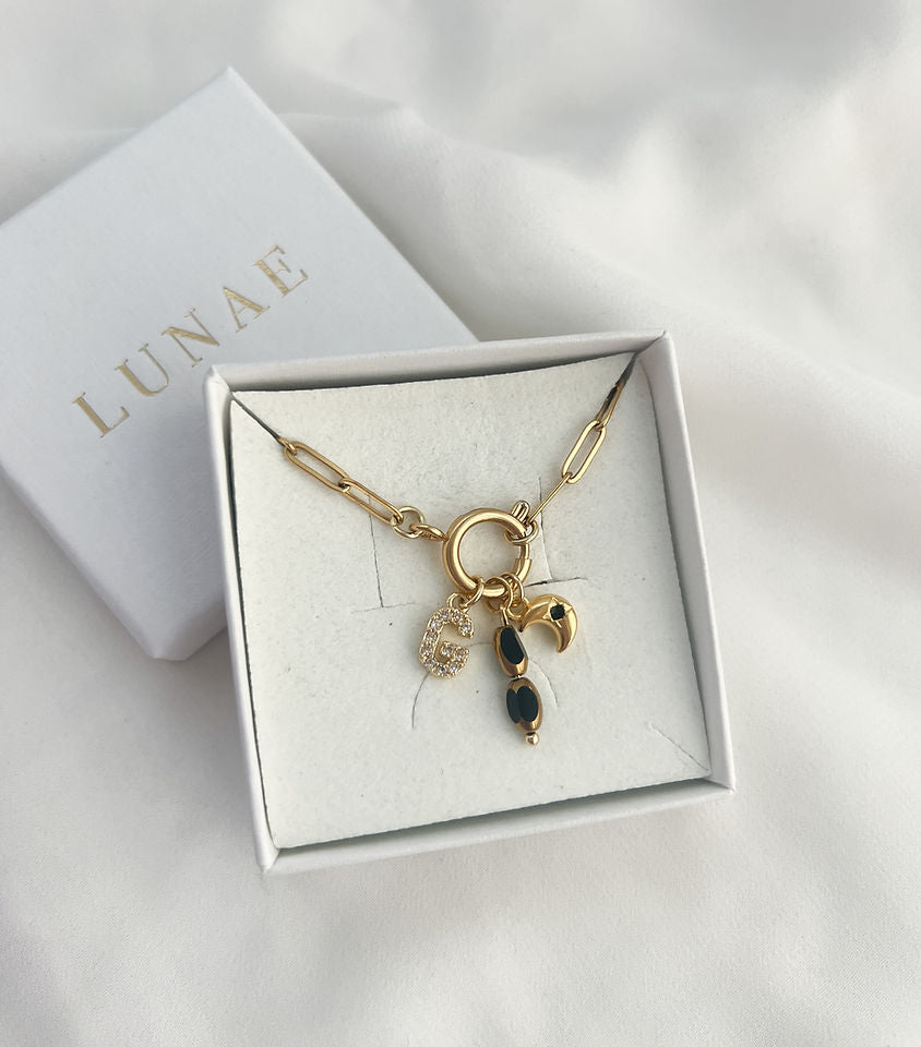 Lilie Necklace